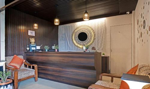 Mallital Hotel | Treebo Kosmos Anamika, 1 Km From Nainital Lake