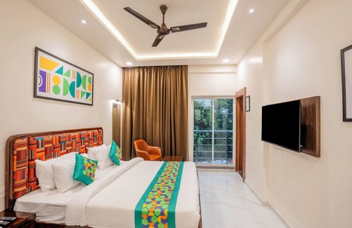 Nagpur Hotel | Treebo Parashar Max