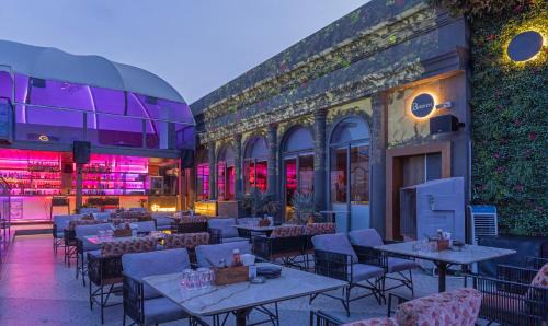 Panch Batti Hotel | Treebo Premium Baramasi By Jai Club Prime