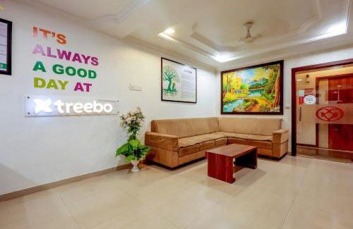 Vadodara Hotel | Treebo RVG, Alkapuri