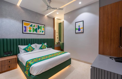 Katpadi Hotel | Treebo SV Residency