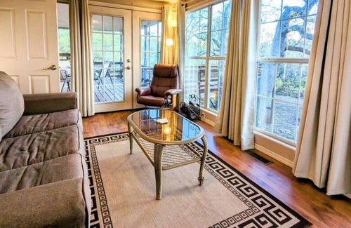 Davis House | Treehouse Hideaway- Your home away from home