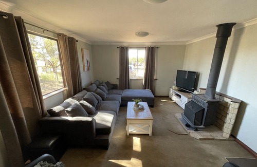 Wattening House | Trees Hideaway - Toodyay