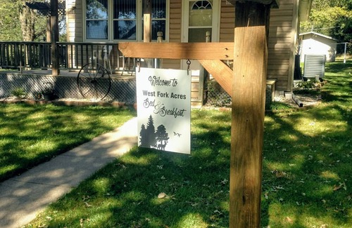 Seward County Cabin | Trees, wildlife abound- a beautiful surrounding as you relax in a cozy cabin