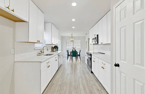 Carrollton House | Tremendous newly renovated 4-bedroom house in Carrollton