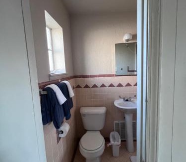 Lindsay Hotel | Trend Motel, RV Park