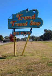 Lindsay Hotel | Trend Motel, RV Park