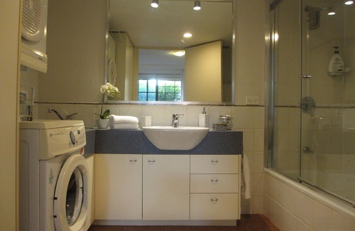 New Farm Apartment | Trendy 1 bedroom in New Farm Brisbane!