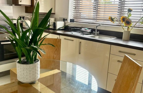 Welford House | Trendy 2-Bed City Centre Home – Free Parkingn