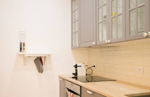 Martires Apartment | Trendy and Super Central Apartment 21 by Lisbonne Collection