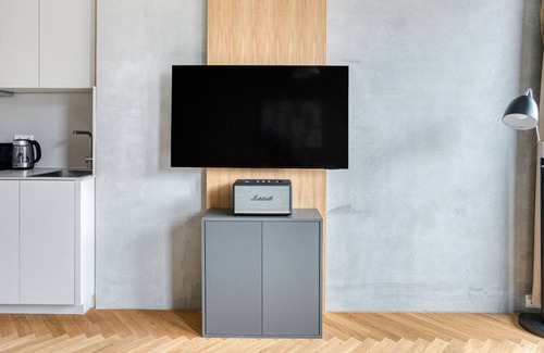 West Berlin Centre Apartment | Trendy Charlottenburg Studio w/ Gym, near Kurfürstendamm, by Blueground