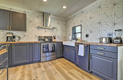 Fredericksburg House | Trendy Fredericksburg Pad w/Pool & Valley Views!