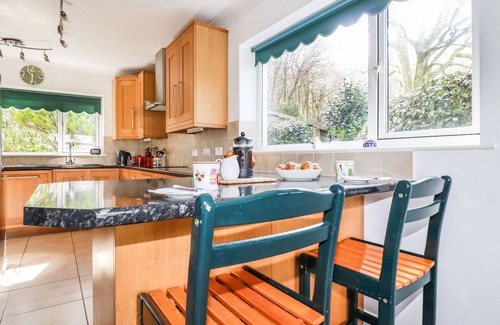 Camborne House | TREVOW, pet friendly, character holiday cottage in Camborne