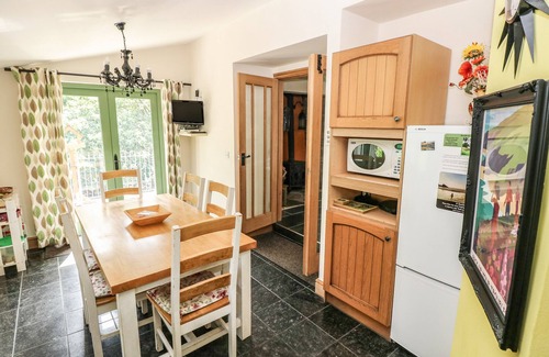 Dinas Cross Cottage | Trewrach Cottage