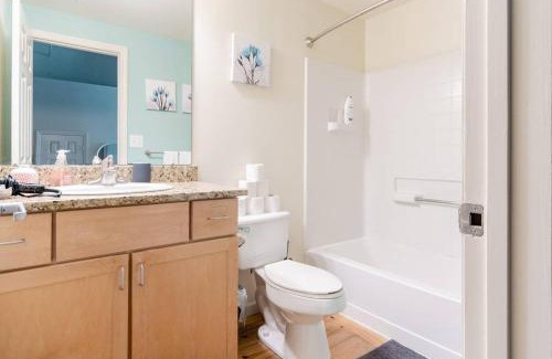 Downtown Apartment | Trifecta 2BR Modern & Spacious Superhost