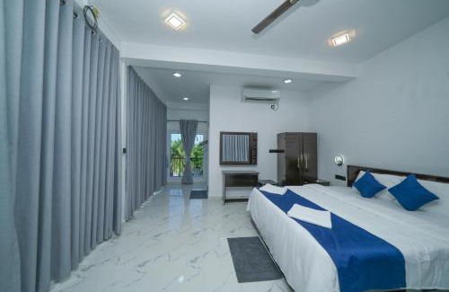 Trincomalee Resort | Trinco Diyash Beach Hotel