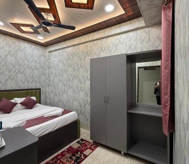 Sigra Hotel | Trinetra Nirvana