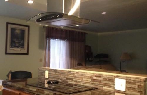 Turnagain Bed & Breakfast | Trinity Escapes - Two Bedroom two bathroom full Apartment near airport