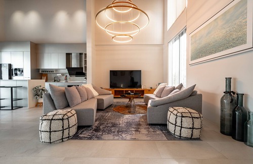 Bang Tao Villa | Trinity Villa – 3BR, Private Pools, Near Bang Tao