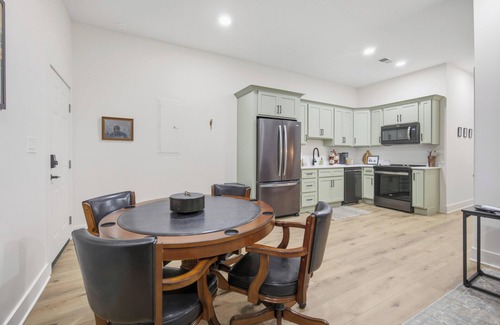 Lawrenceburg Apartment | Triple Crown at The Stable Reserve- 3BR- 5 Miles from 4Roses and Wild Turkey