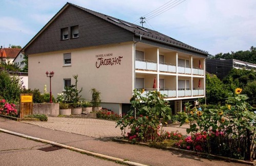 Sigmaringen Apartment | Triple room with bath or shower and WC