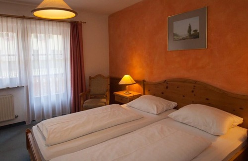 Annaberg im Lammertal Hotel | Triple room with shower, WC - Sporthotel Dachstein West