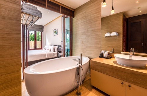 Cha-am Hotel | Triple Tree Beach Resort