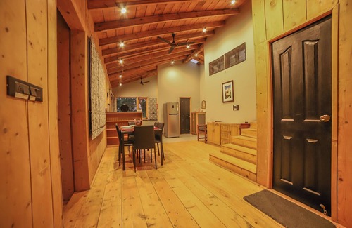 Kotagiri Villa | Triptych by Xplore Indo