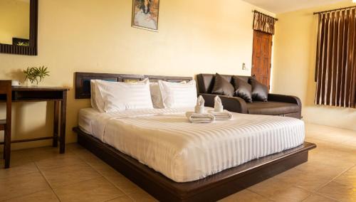 Chang Phueak Hotel | Trithana Boutique House