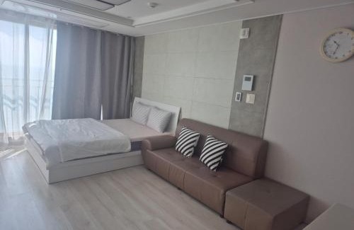 Buk-gu Apartment | Trium Ocean View