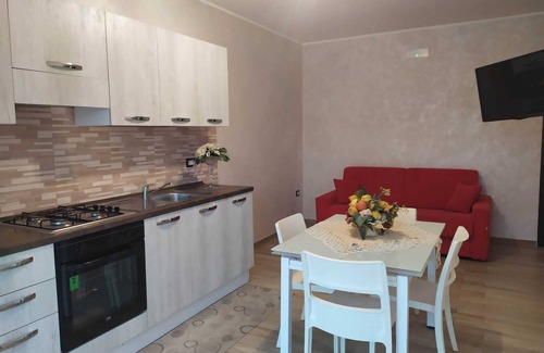 Santa Domenica Apartment | Tropea confortable three-room apartment with POOL 3 minutes from the SEA