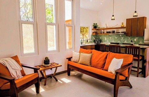 San Juan del Sur House | Tropical 3-bedroom house in vibrant San Juan del Sur - Walk to the beach!
