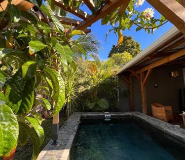 Pointe aux Canonniers Villa | Tropical 3-bedrooms Coastal Residence Creolia