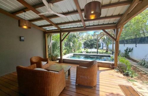 Pointe aux Canonniers Villa | Tropical 3-bedrooms Coastal Residence Creolia