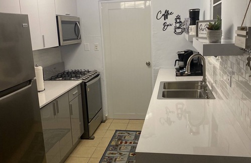 Levittown House | Tropical 5BR Oasis Pool Near Beach, San Juan Nightlife, La Placita & Dining