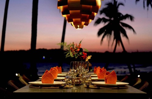 Devinuwara Villa | Tropical Beach House With Direct Beach Access