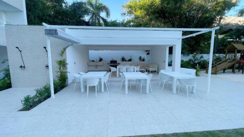 El Cortecito Apartment | Tropical Deluxe 2 Bedroom Unit with Picuzzi