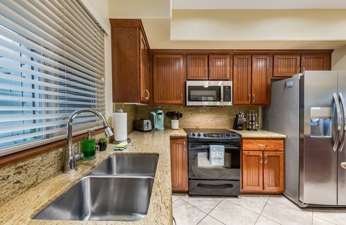 Kamuela Condo | Tropical Ground Floor Unit at Mauna Lani Palm Villas w/Beach Club Access