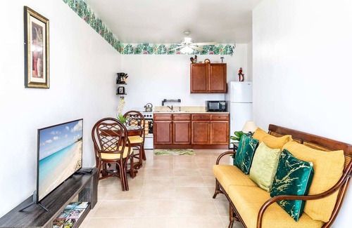 Ocean Point Apartment | Tropical Jungle Oasis with Lagoon Views, Good WiFi