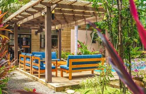 Junquillal House | Tropical oasis a stone's throw to the beach. Perfect for families. Pet friendlyn