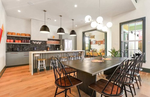 Milan House | Tropical Paradise with Heated Pool - Minutes to FQ