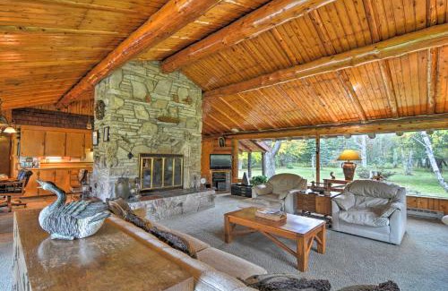 Rudyard House | Trout Lake Ranch Cottage 10 Acres with Beach Access