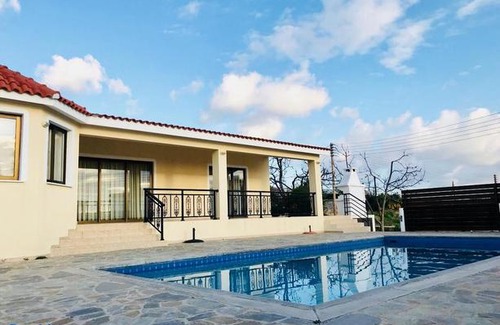 Peyia Town Villa | Trouzini Villa 1