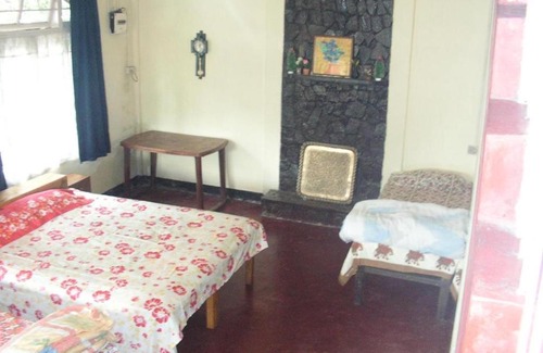 Laitumkhrah House | Troya Home Stay - Not a Hotel, A Home!