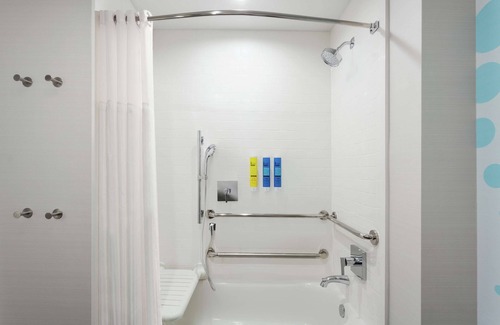 Southside Hotel | Tru By Hilton Jacksonville St Johns Town Center