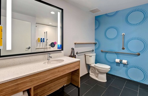 Tahlequah Hotel | Tru by Hilton Tahlequah