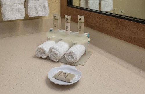 Truckee Hotel | Truckee Donner Lodge