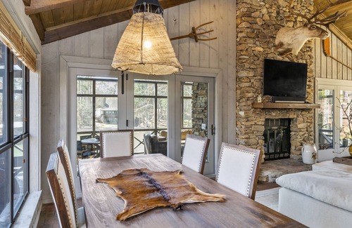 Little Kowaliga House | True Lake Luxury Meets Outdoor Paradise