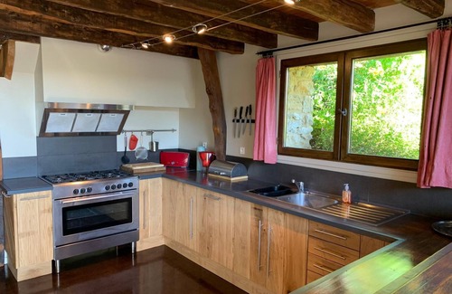 Payrac House | Truffe du Quercy – Holiday Home with Private Pool, Sauna and Tennis in France