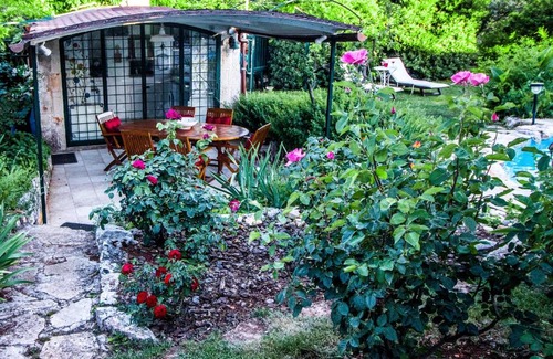 Specchiaruzzo House | Trulli Girolamo